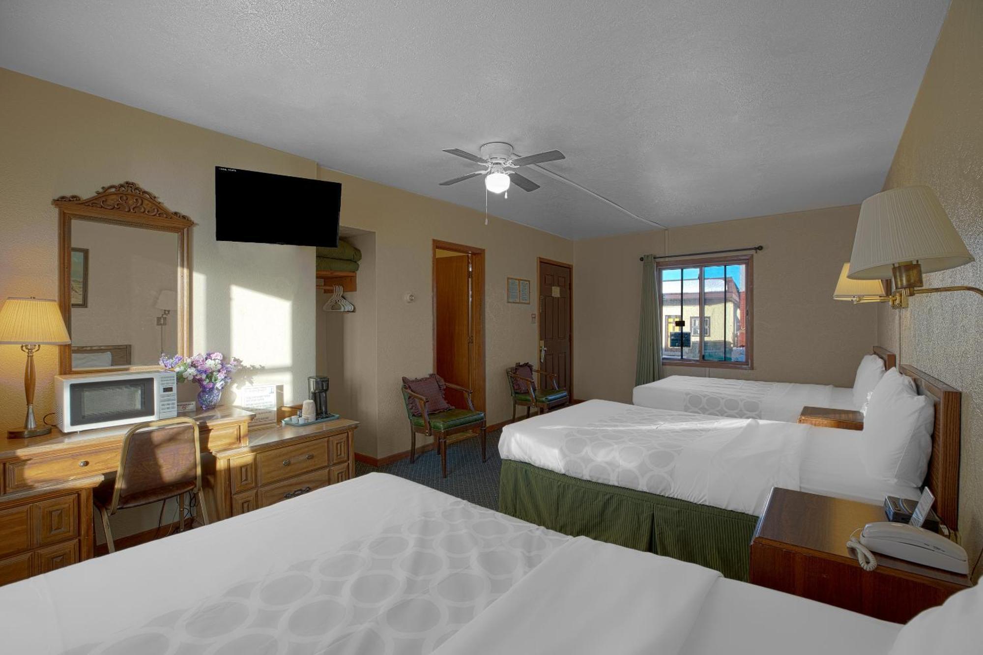 Love Hotels Silver Street By Oyo At Hurley Wi 외부 사진