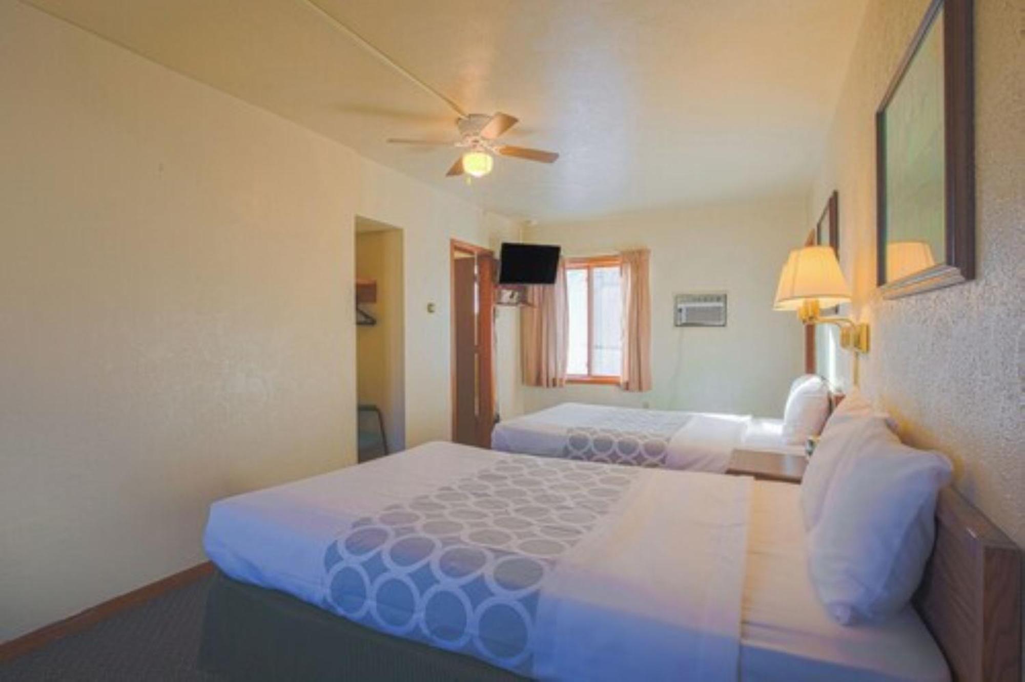 Love Hotels Silver Street By Oyo At Hurley Wi 외부 사진